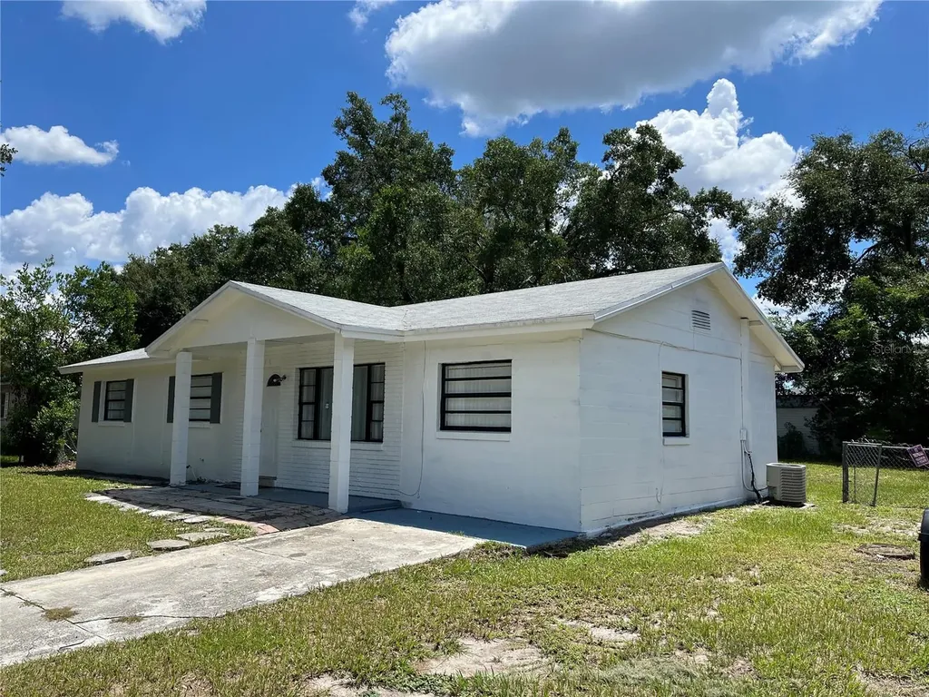 605 Plum Lane Altamonte Springs FL 32701