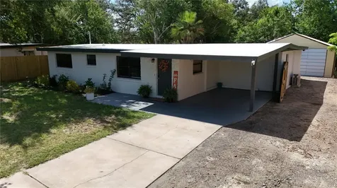 1014 Caroline Avenue Auburndale FL 33823