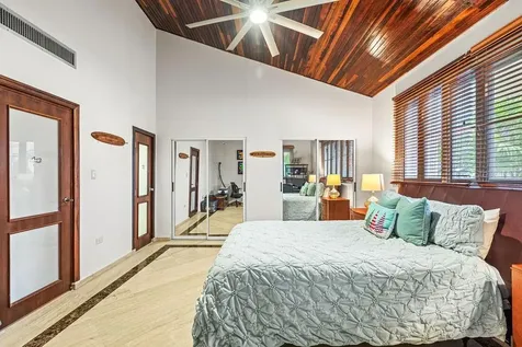 21 Harbour Drive Harbor Humacao PR 00791