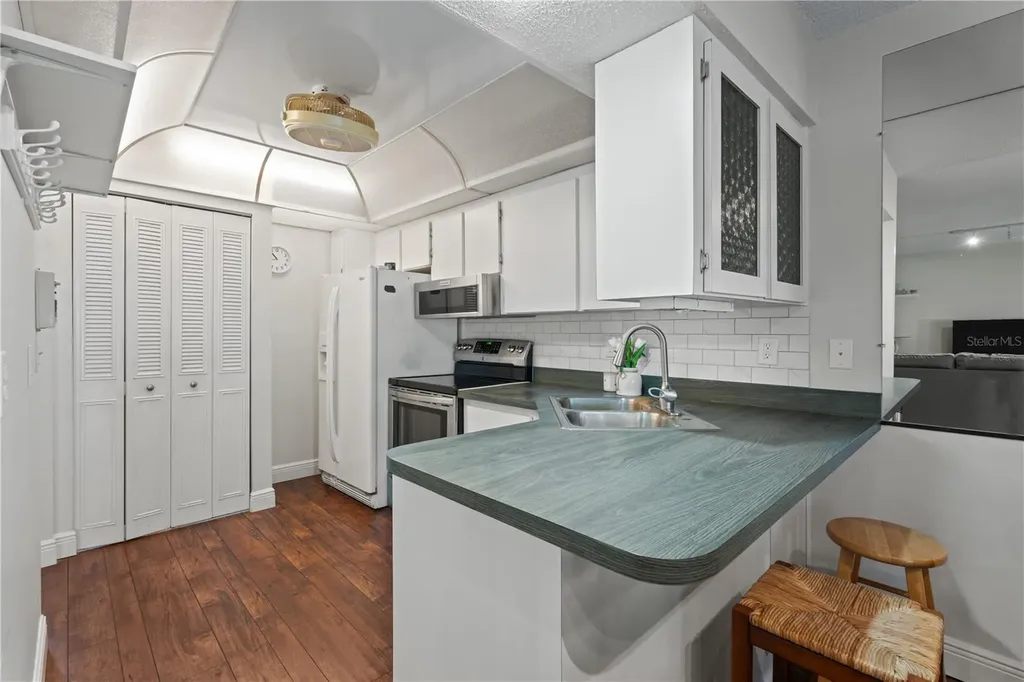 1655 S Highland Avenue Clearwater FL 33756