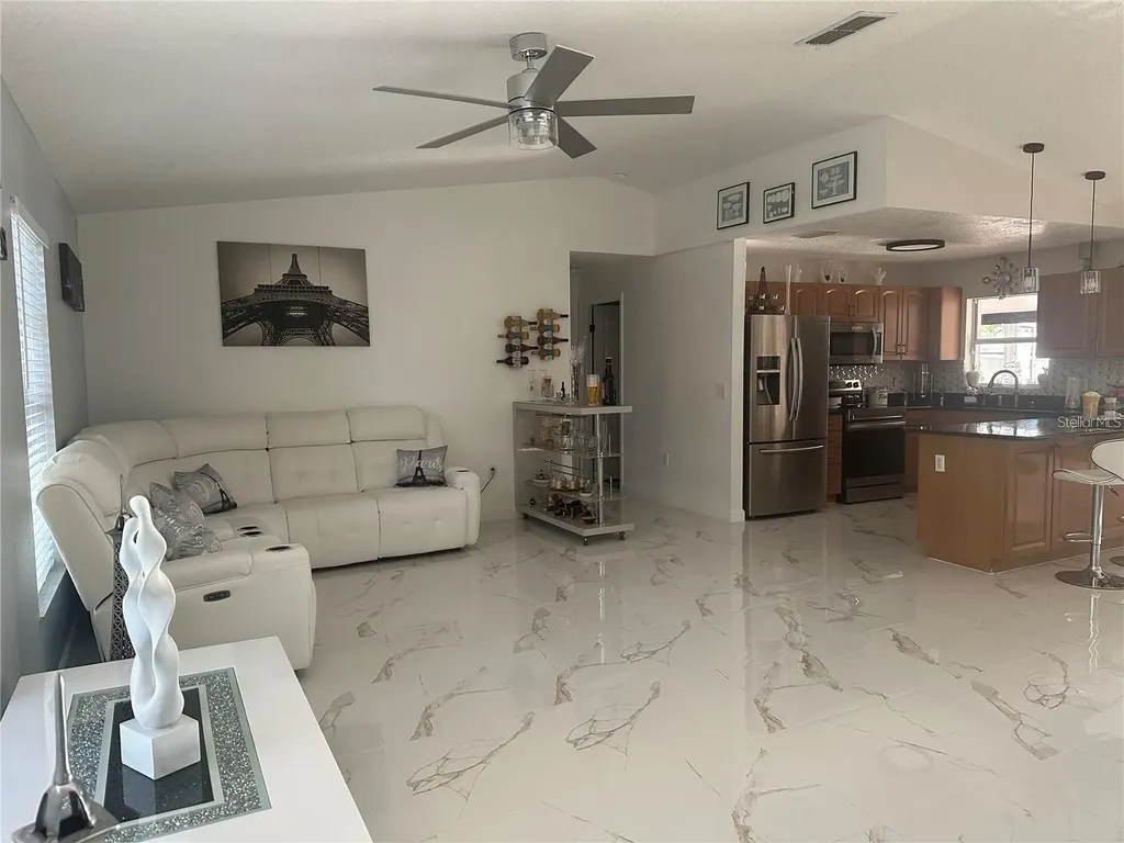 10520 Henderson Road Tampa FL 33625