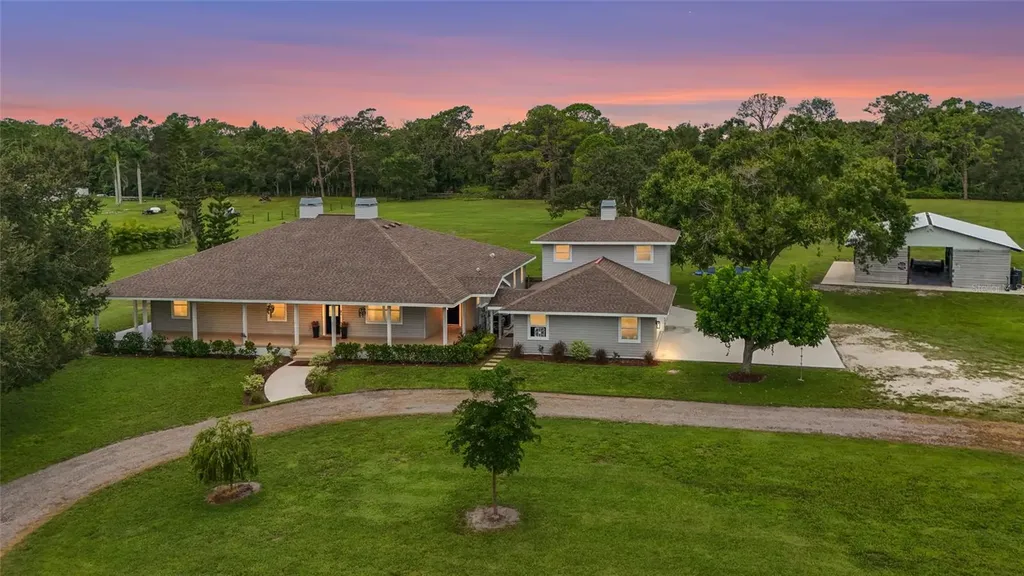 740 Debrecen Road Sarasota FL 34240