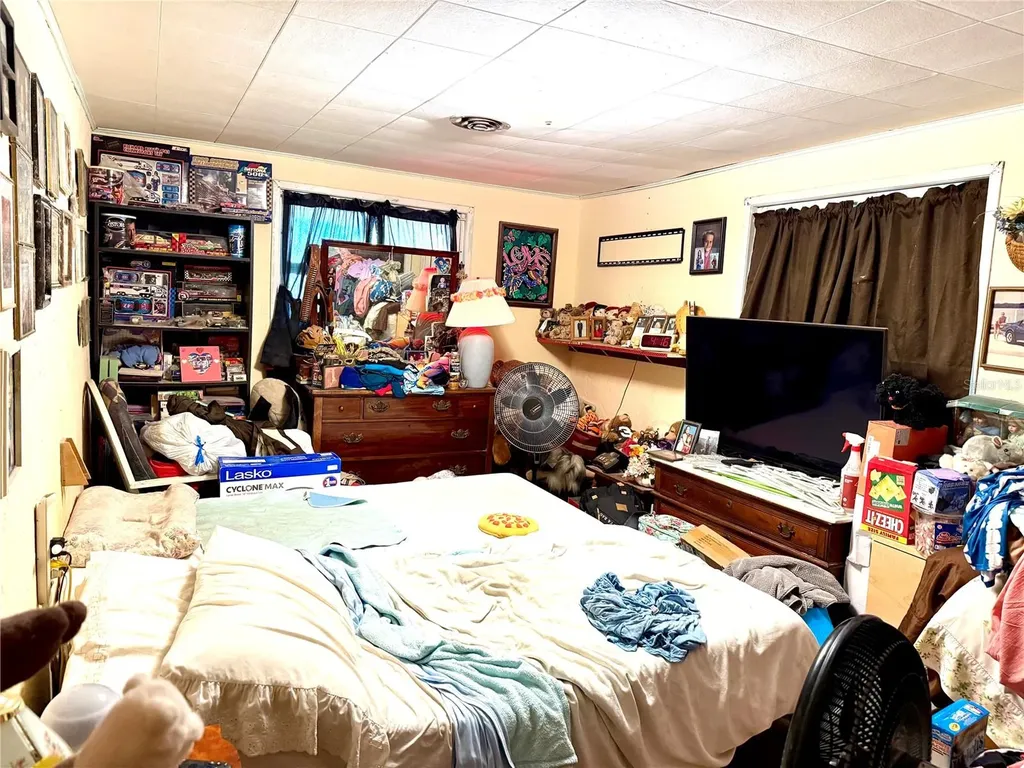 631 Elm Avenue Holly Hill FL 32117