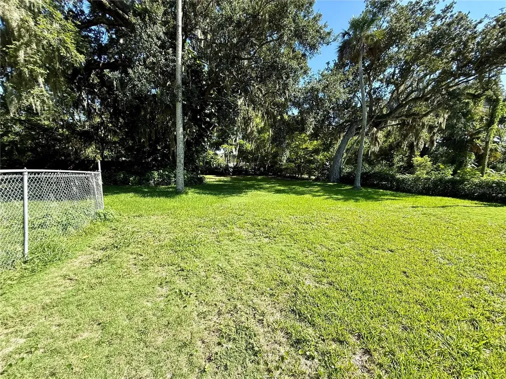 631 Elm Avenue Holly Hill FL 32117