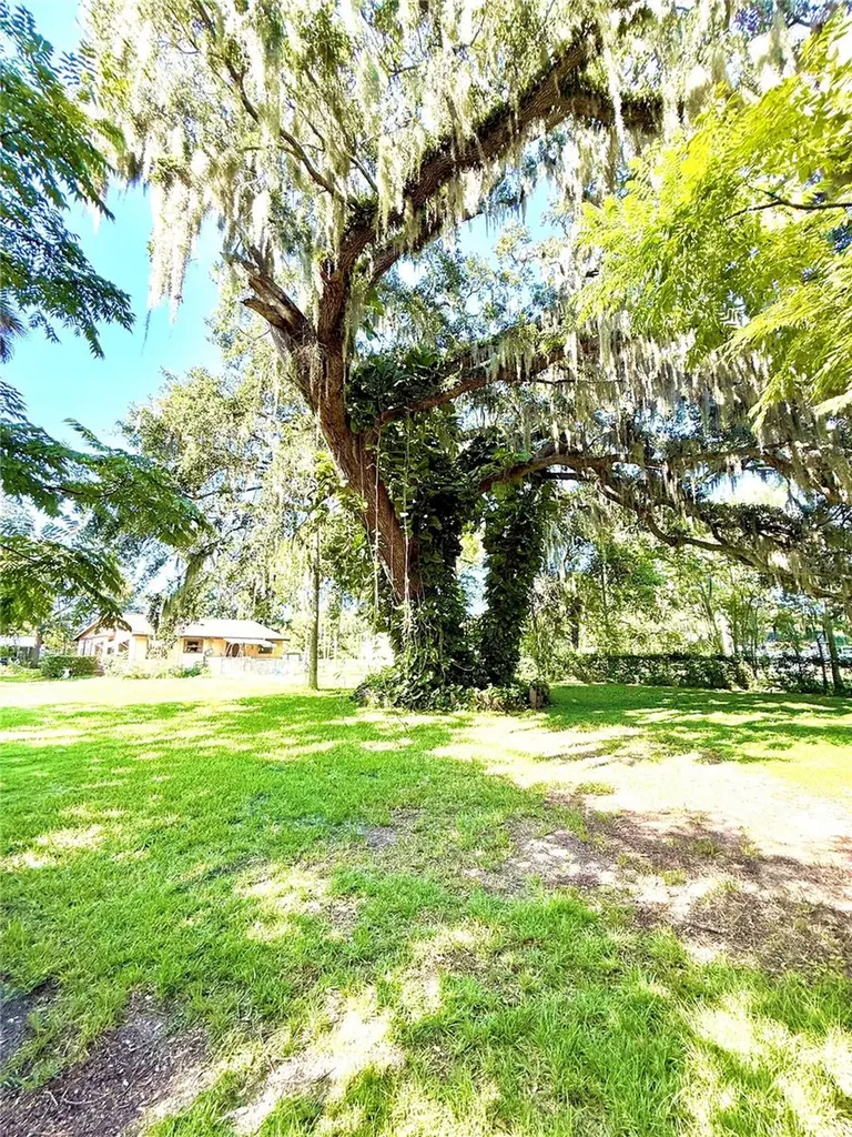 631 Elm Avenue Holly Hill FL 32117