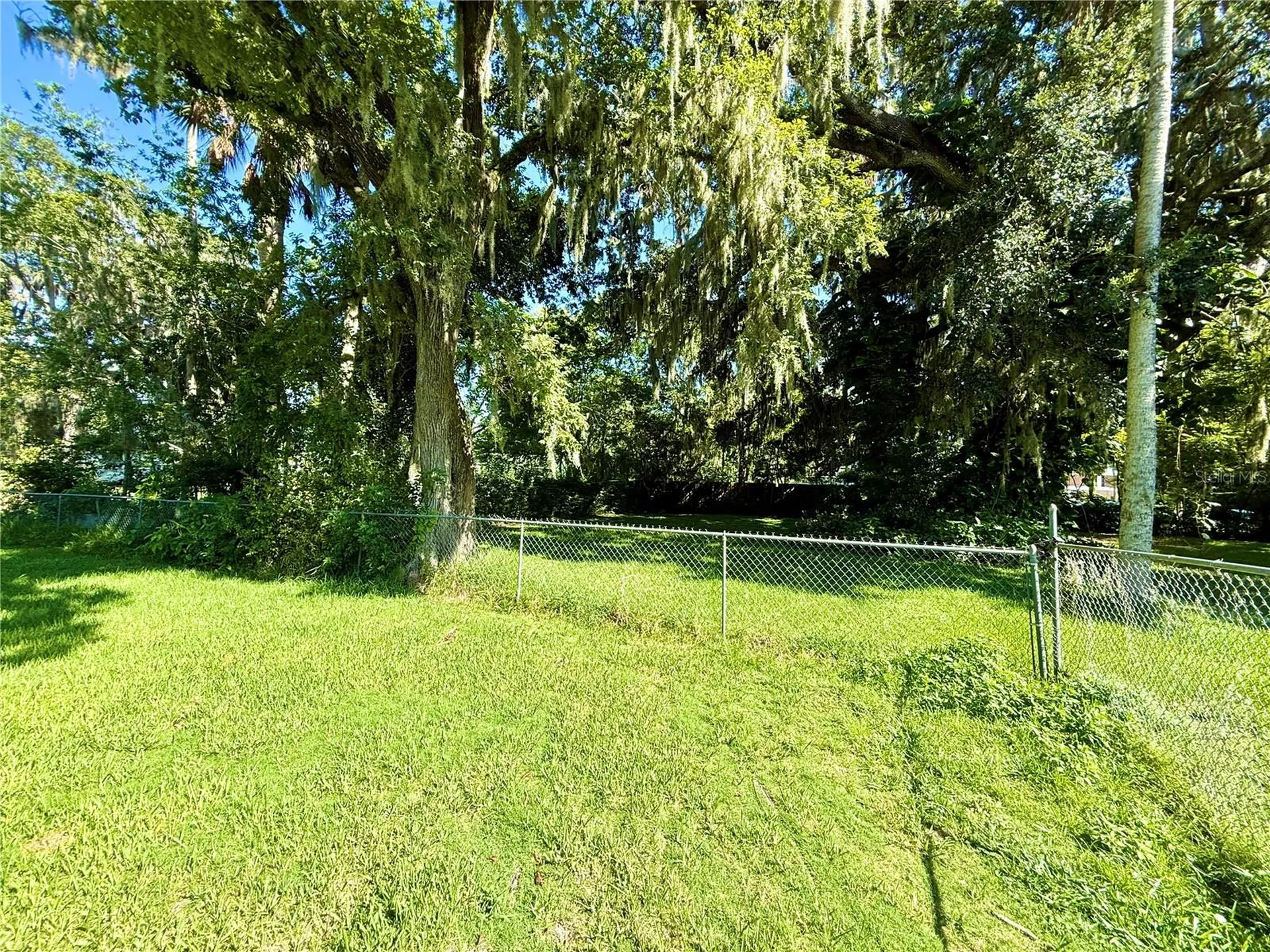 631 Elm Avenue Holly Hill FL 32117