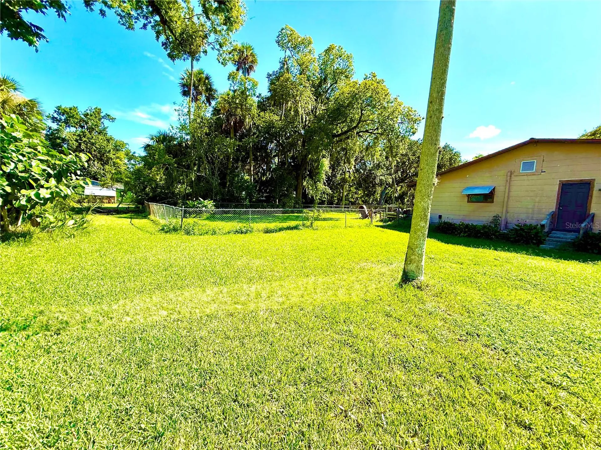 631 Elm Avenue Holly Hill FL 32117