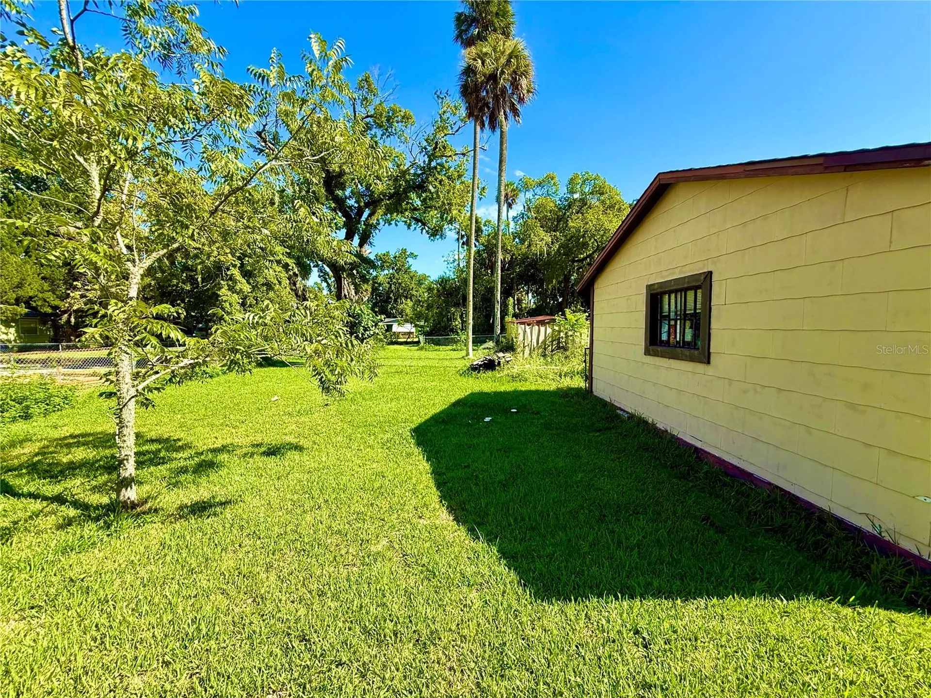 631 Elm Avenue Holly Hill FL 32117
