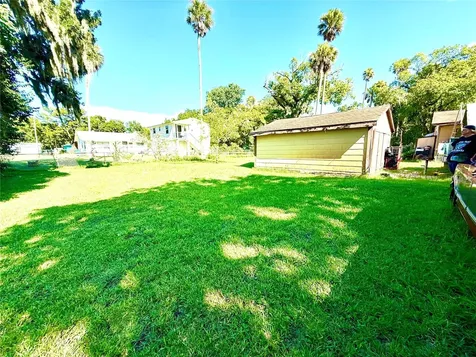 631 Elm Avenue Holly Hill FL 32117