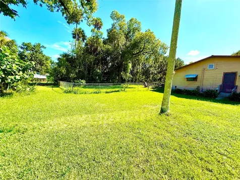 631 Elm Avenue Holly Hill FL 32117