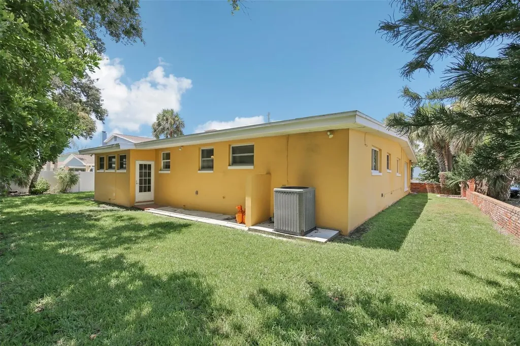 941 Gulf Boulevard Belleair Beach FL 33786