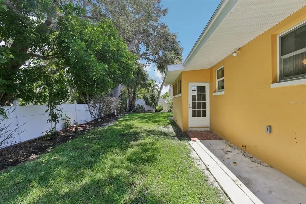 941 Gulf Boulevard Belleair Beach FL 33786