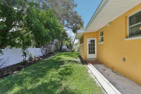 941 Gulf Boulevard Belleair Beach FL 33786