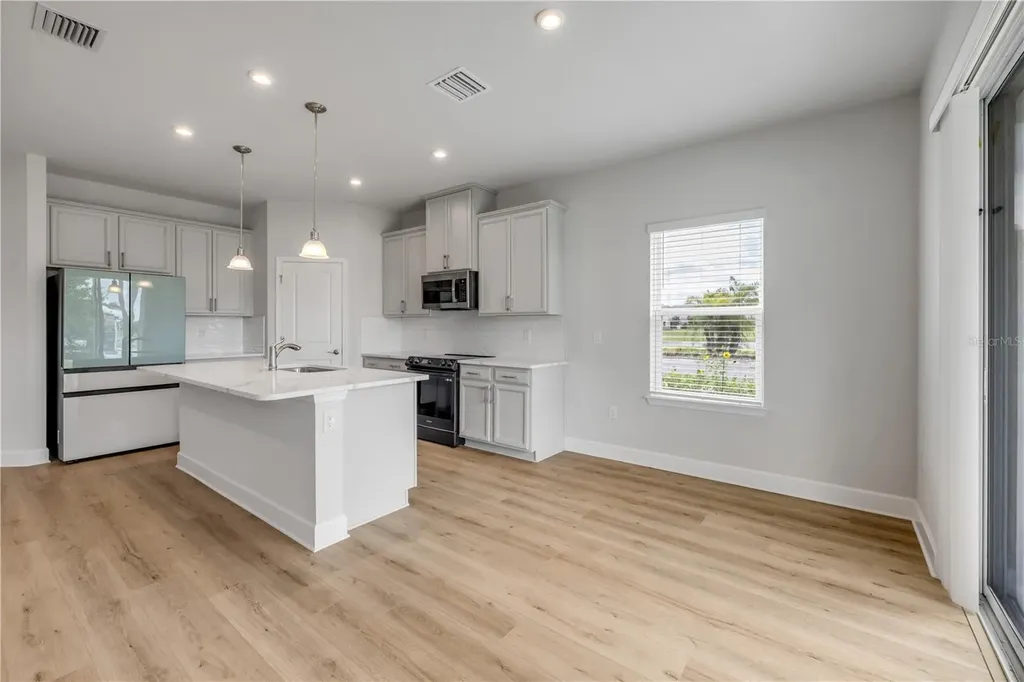 1002 Chelan Falls Drive Deland FL 32724