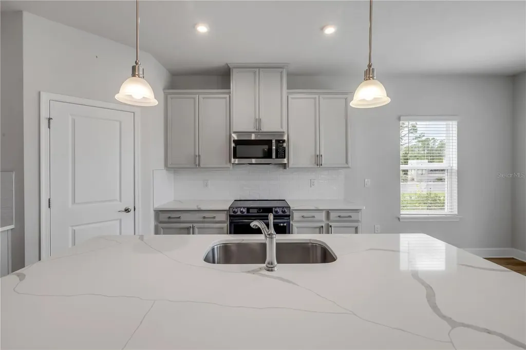 1002 Chelan Falls Drive Deland FL 32724