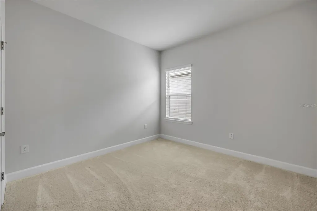 1002 Chelan Falls Drive Deland FL 32724