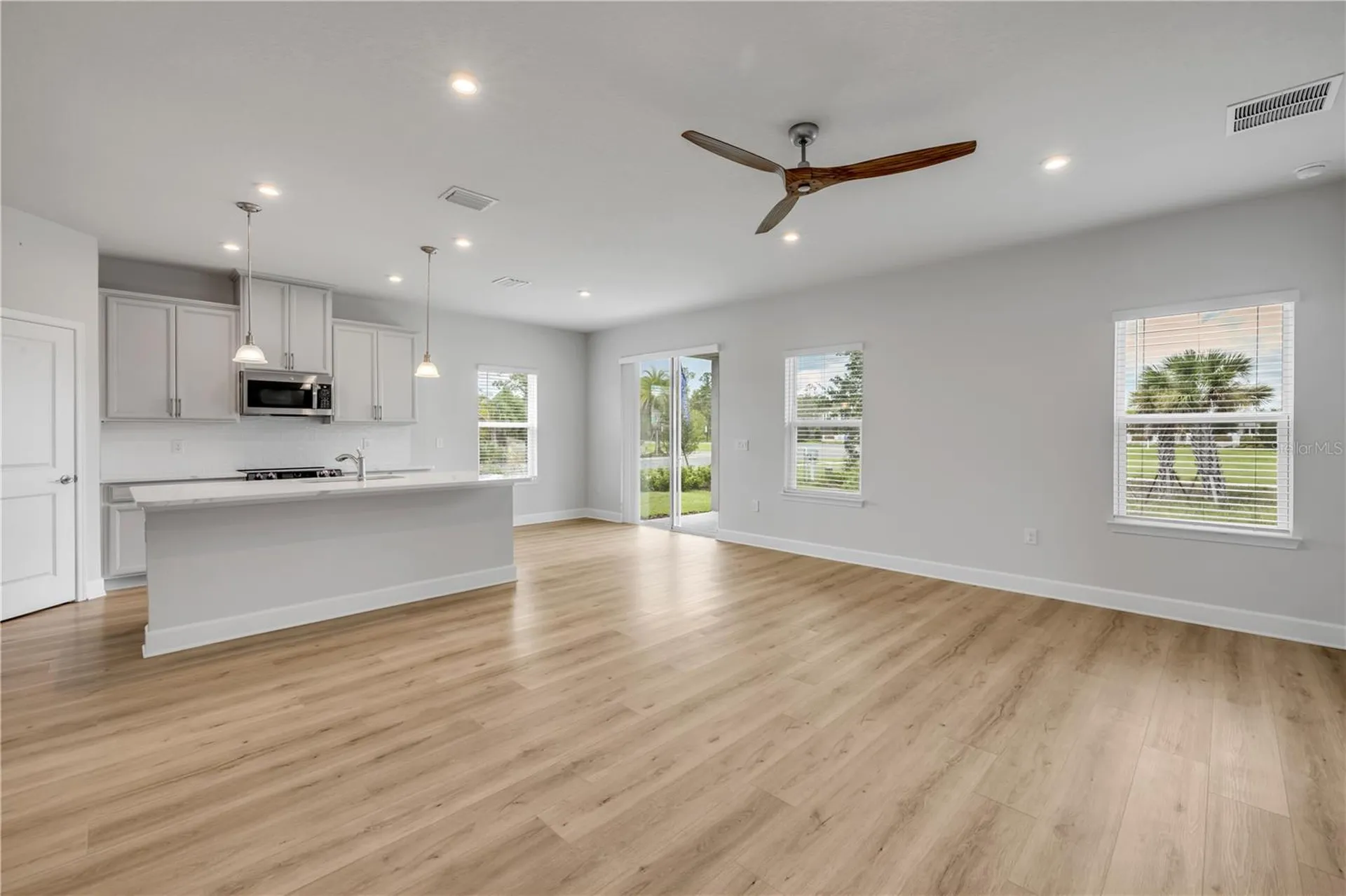 1002 Chelan Falls Drive Deland FL 32724