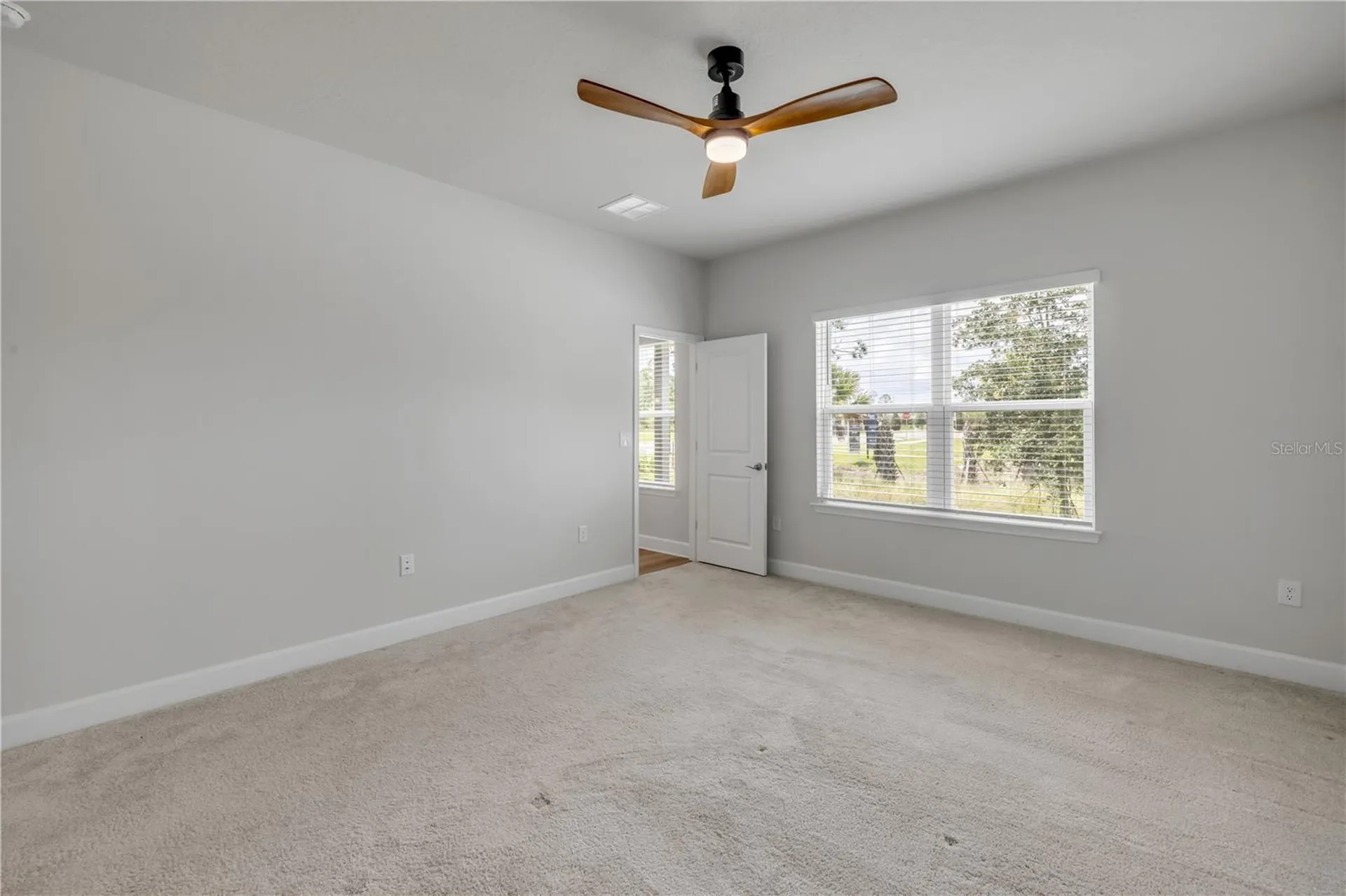 1002 Chelan Falls Drive Deland FL 32724