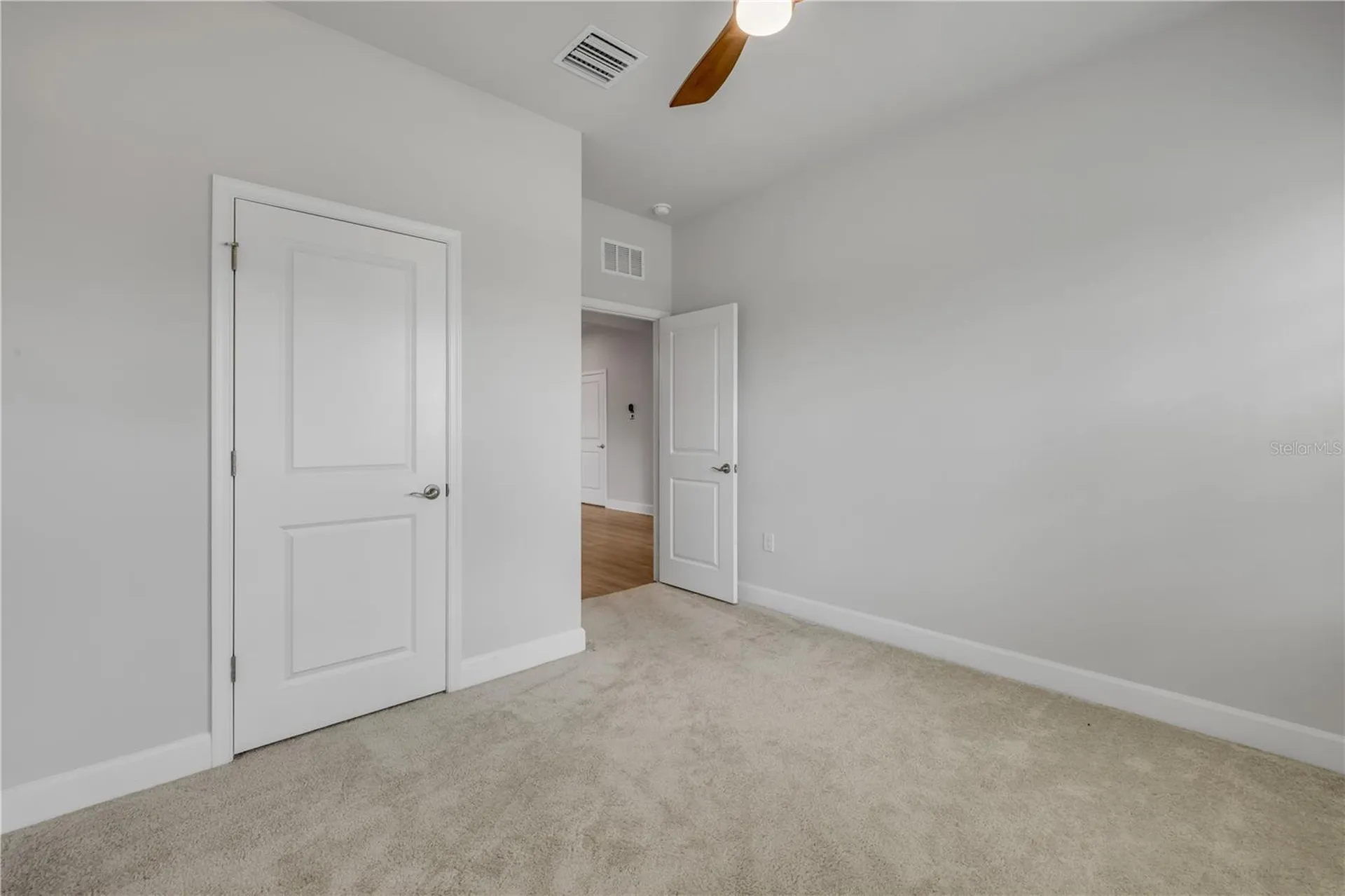 1002 Chelan Falls Drive Deland FL 32724