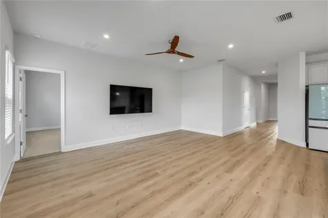 1002 Chelan Falls Drive Deland FL 32724