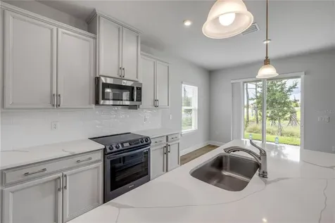 1002 Chelan Falls Drive Deland FL 32724