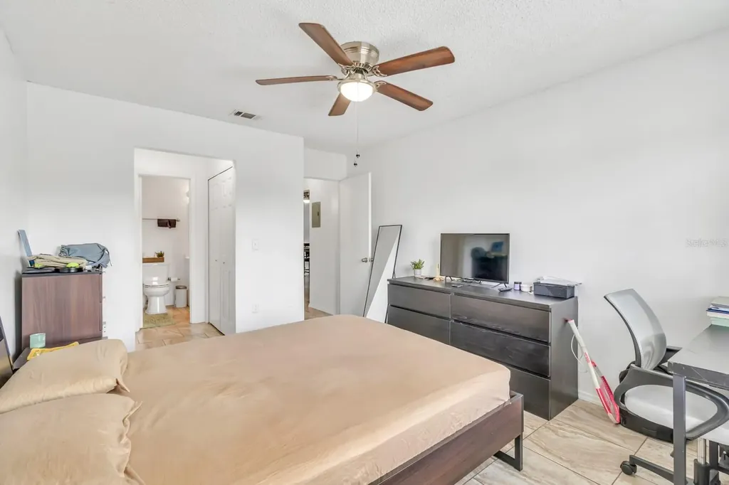 6108 Curry Ford Road Orlando FL 32822