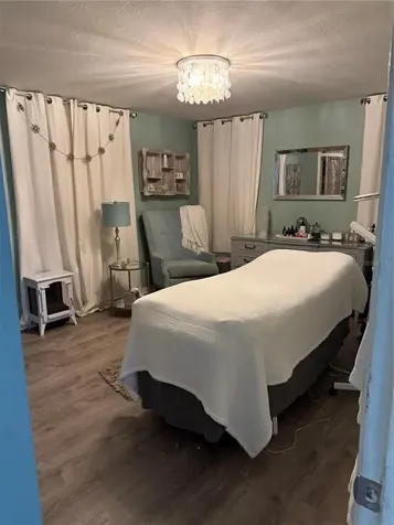 3006 W Swann Avenue Tampa FL 33609