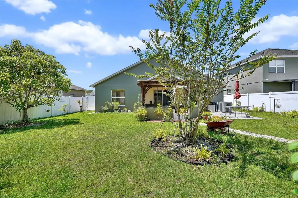 2638 Eagle Canyon Drive N Kissimmee FL 34746