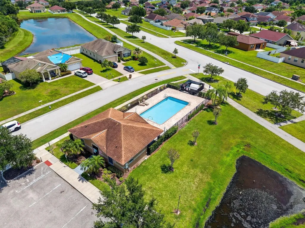 2638 Eagle Canyon Drive N Kissimmee FL 34746