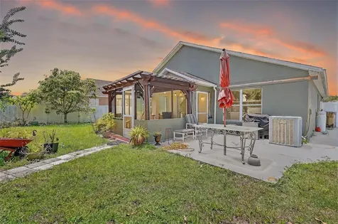 2638 Eagle Canyon Drive N Kissimmee FL 34746