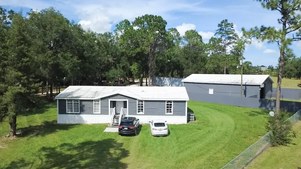 18975 W Highway 328 Dunnellon FL 34432