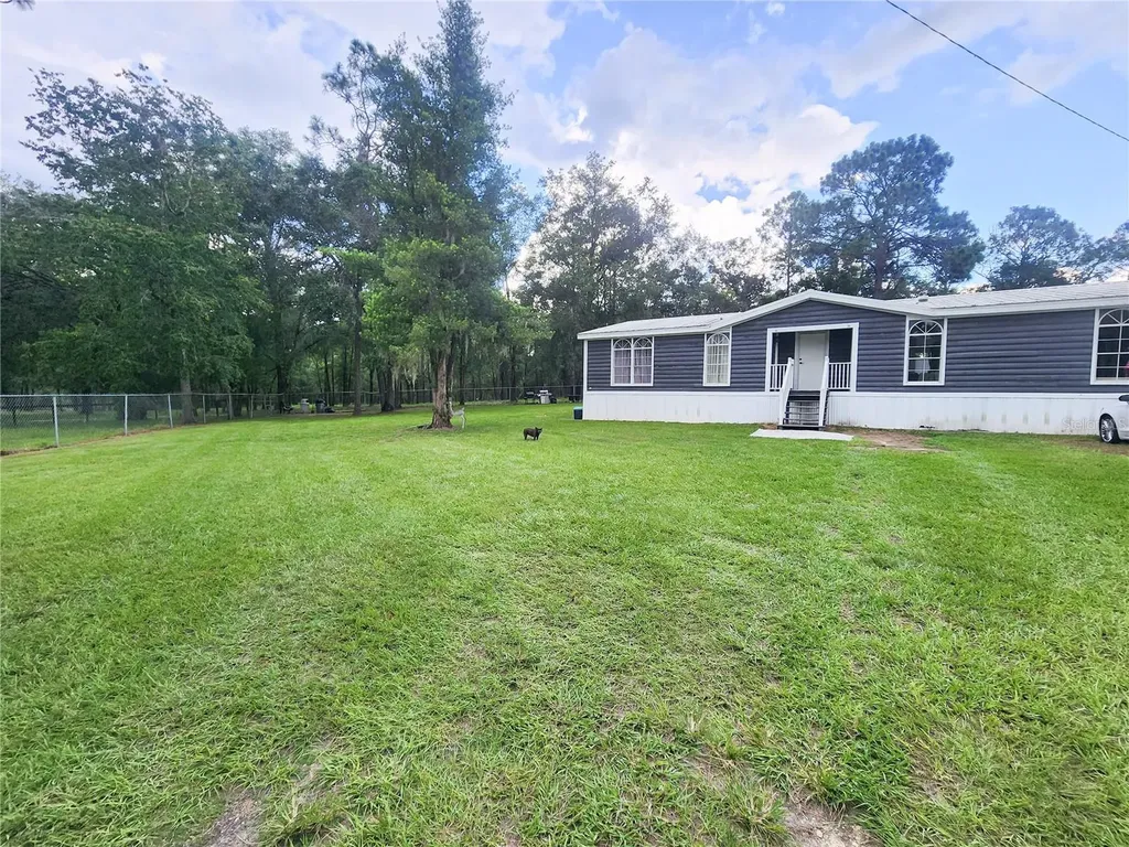 18975 W Highway 328 Dunnellon FL 34432