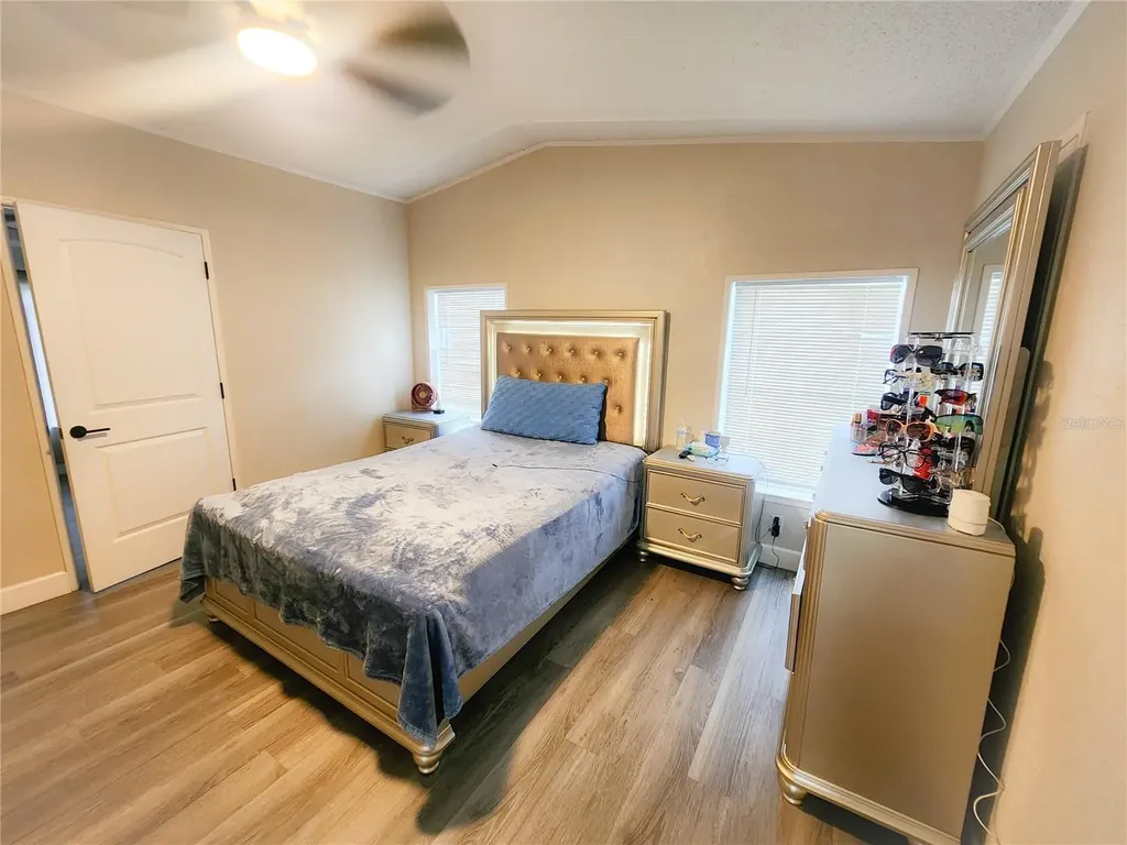 18975 W Highway 328 Dunnellon FL 34432