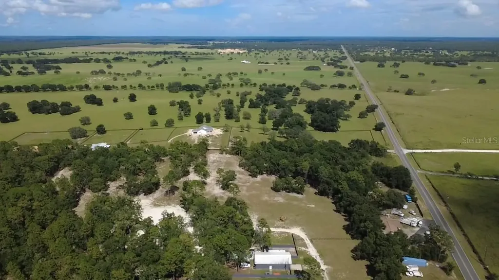 18975 W Highway 328 Dunnellon FL 34432