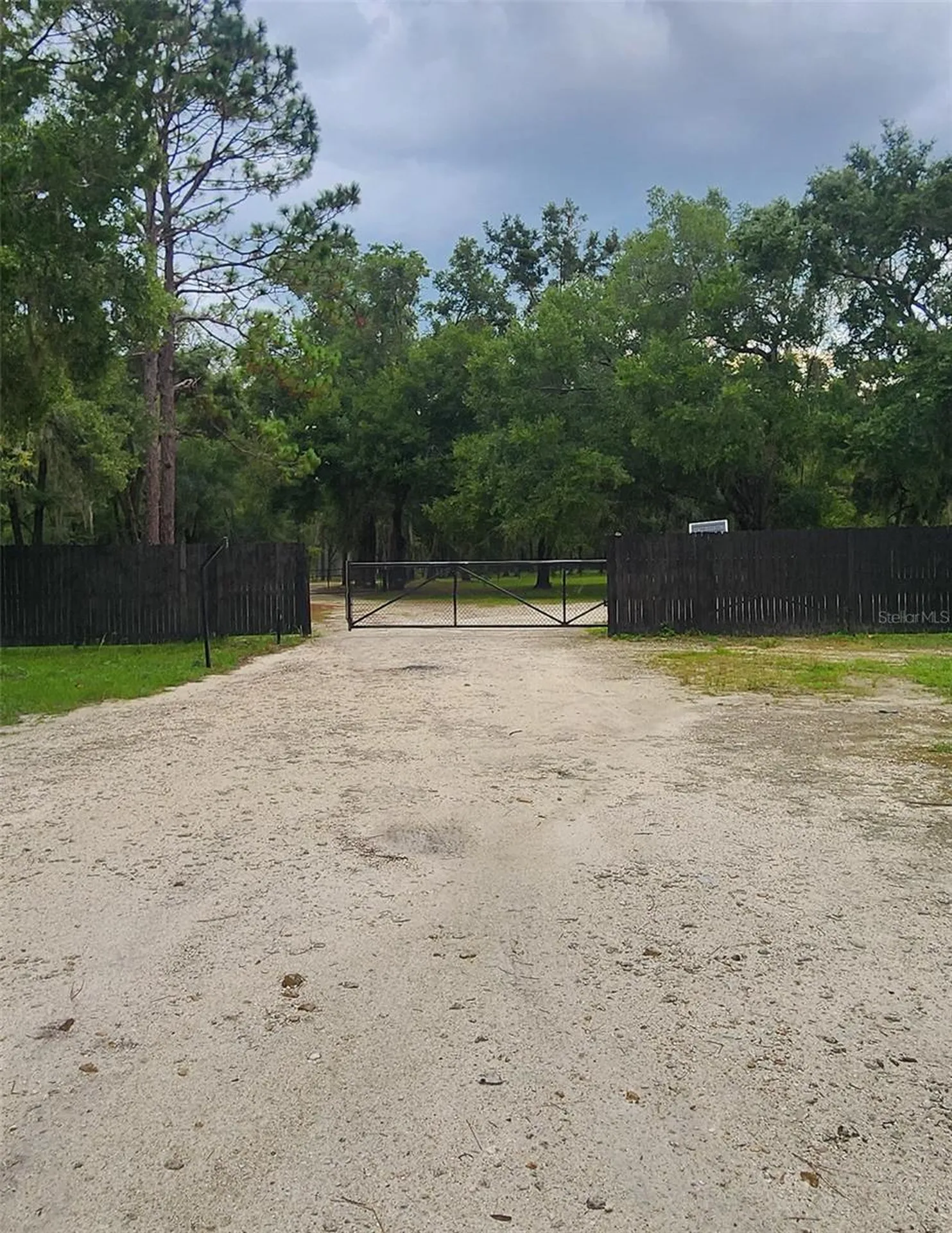 18975 W Highway 328 Dunnellon FL 34432