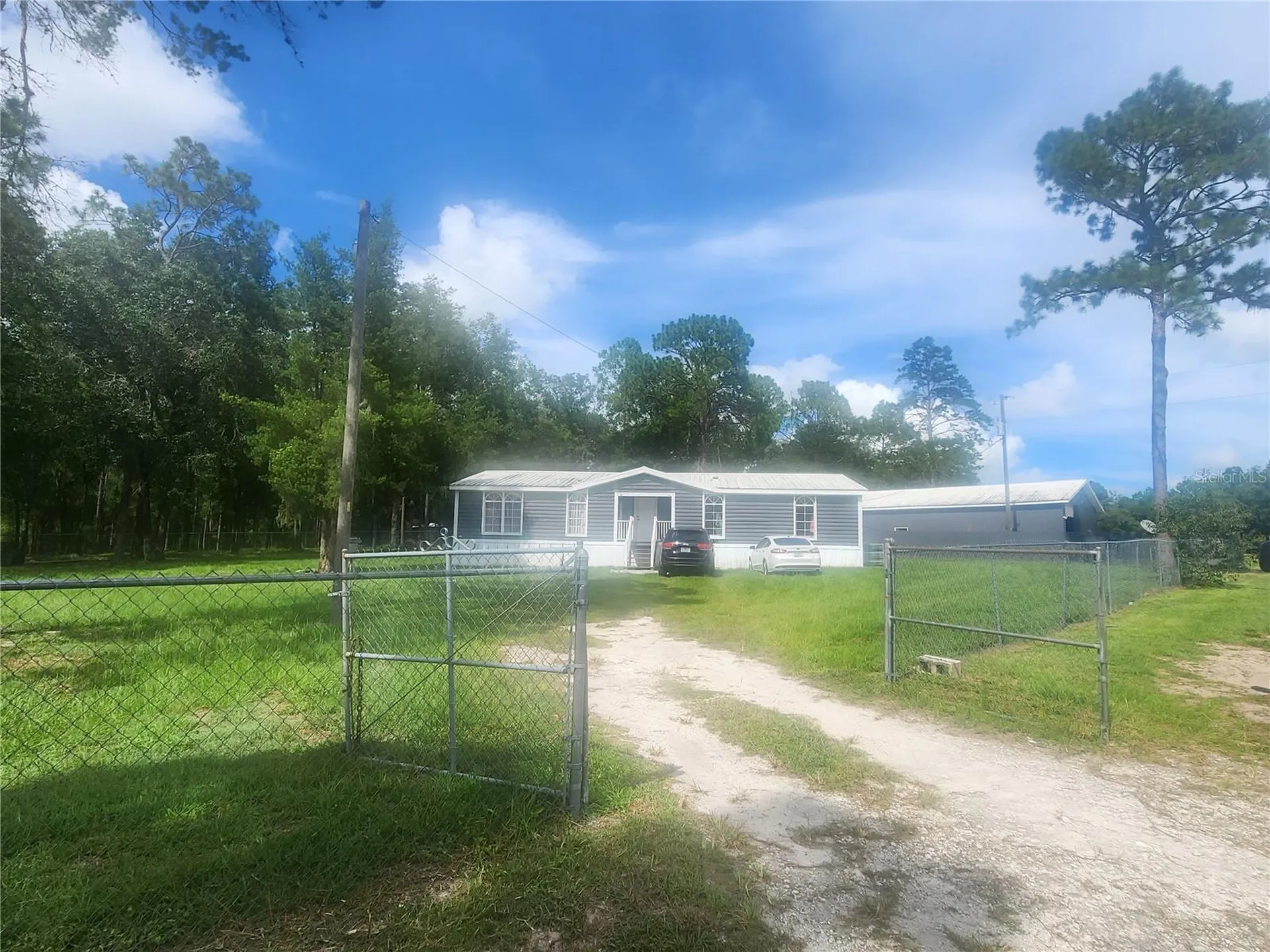 18975 W Highway 328 Dunnellon FL 34432