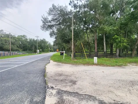 18975 W Highway 328 Dunnellon FL 34432