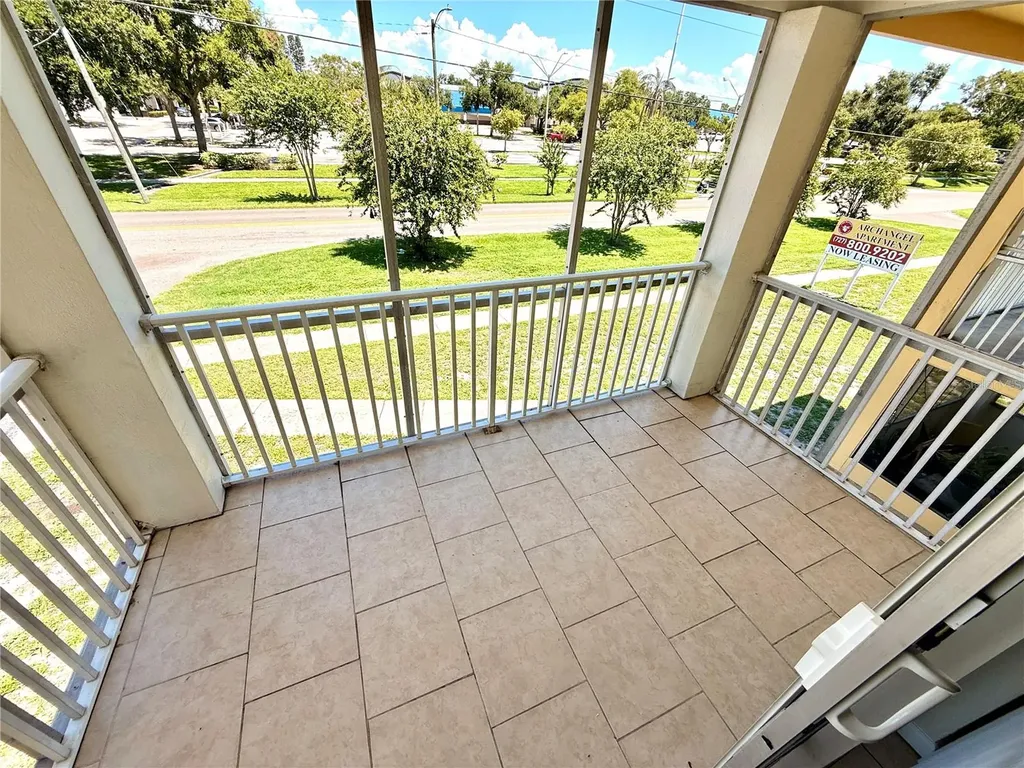 1050 62nd Avenue South St Petersburg FL 33705