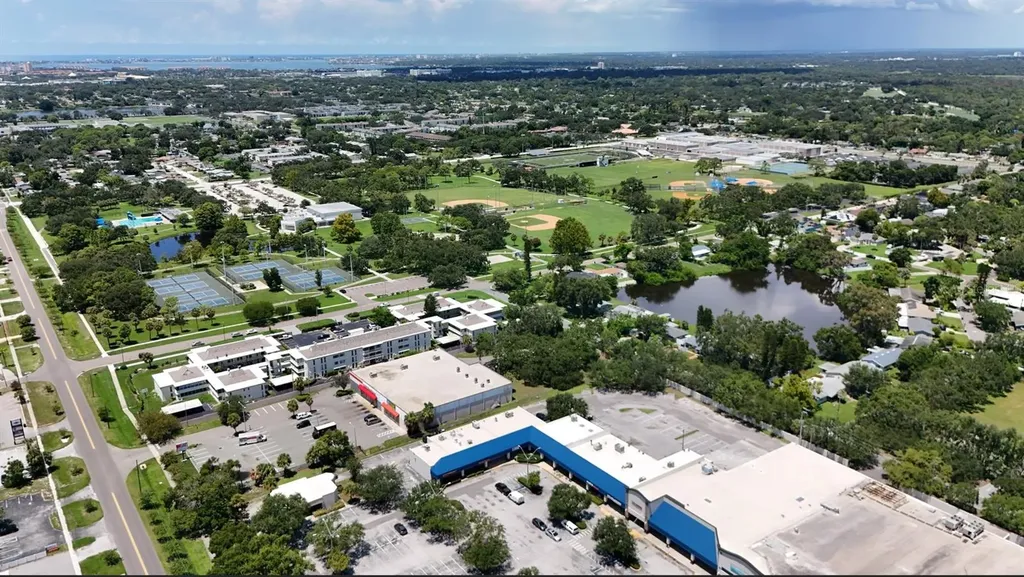 1050 62nd Avenue South St Petersburg FL 33705
