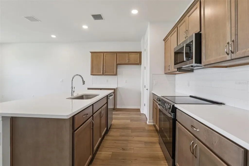 31455 Spanish Mission Road San Antonio FL 33576