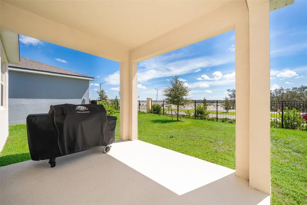 1073 Turquoise Waves Cove Kissimmee FL 34747