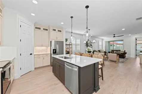 325 Villoresi Boulevard Nokomis FL 34275