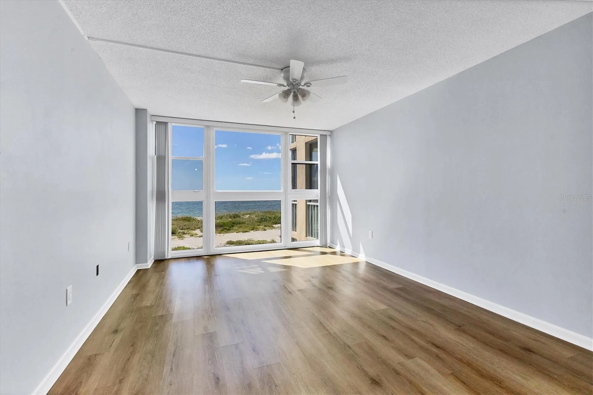 555 The Esplanade N Venice FL 34285
