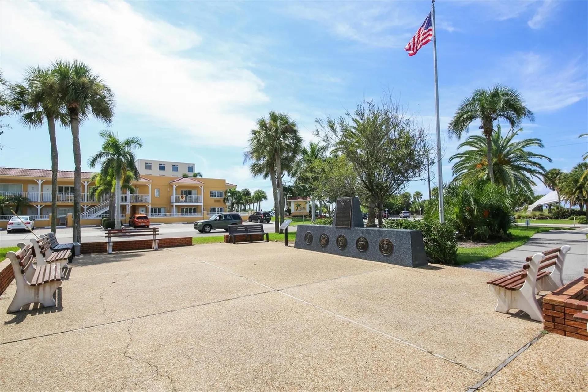 555 The Esplanade N Venice FL 34285