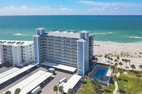 555 The Esplanade N Venice FL 34285