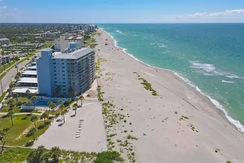 555 The Esplanade N Venice FL 34285