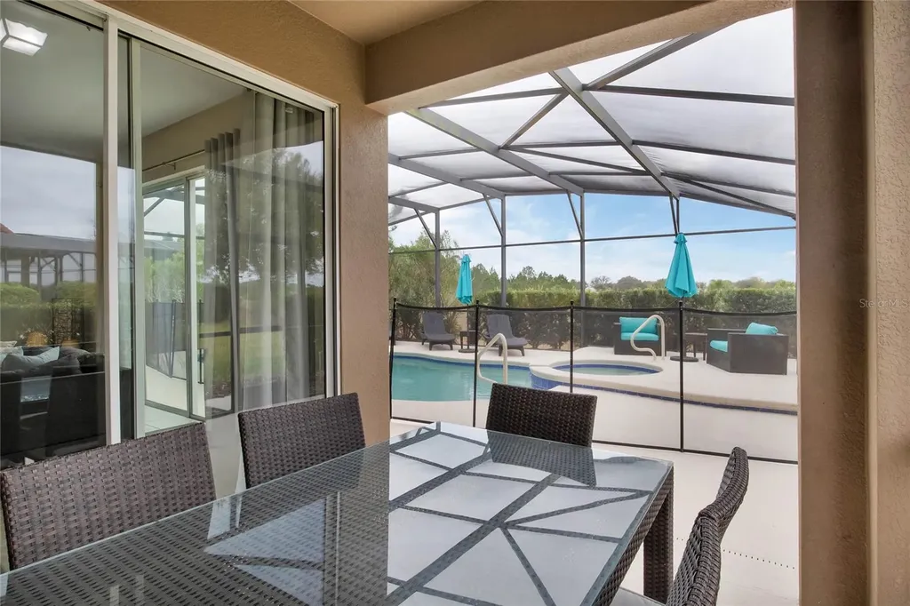 4103 Oaktree Drive Davenport FL 33837