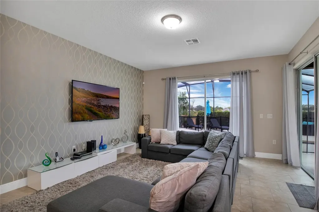 4103 Oaktree Drive Davenport FL 33837