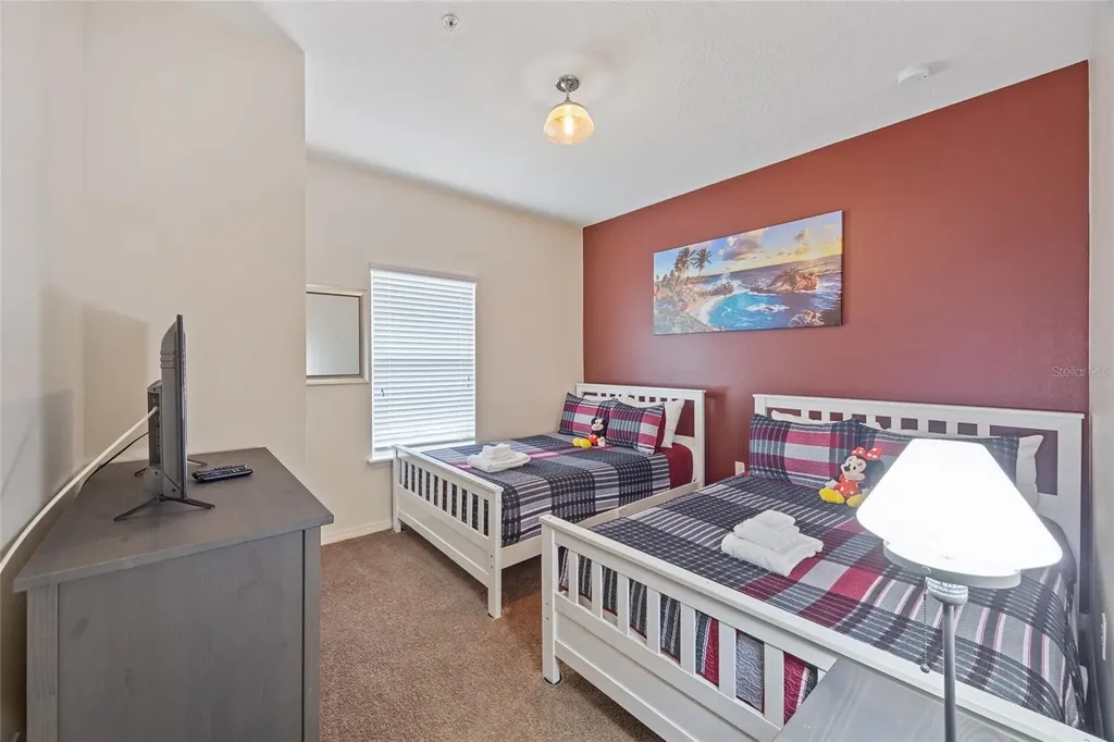 8945 Shine Drive Kissimmee FL 34747