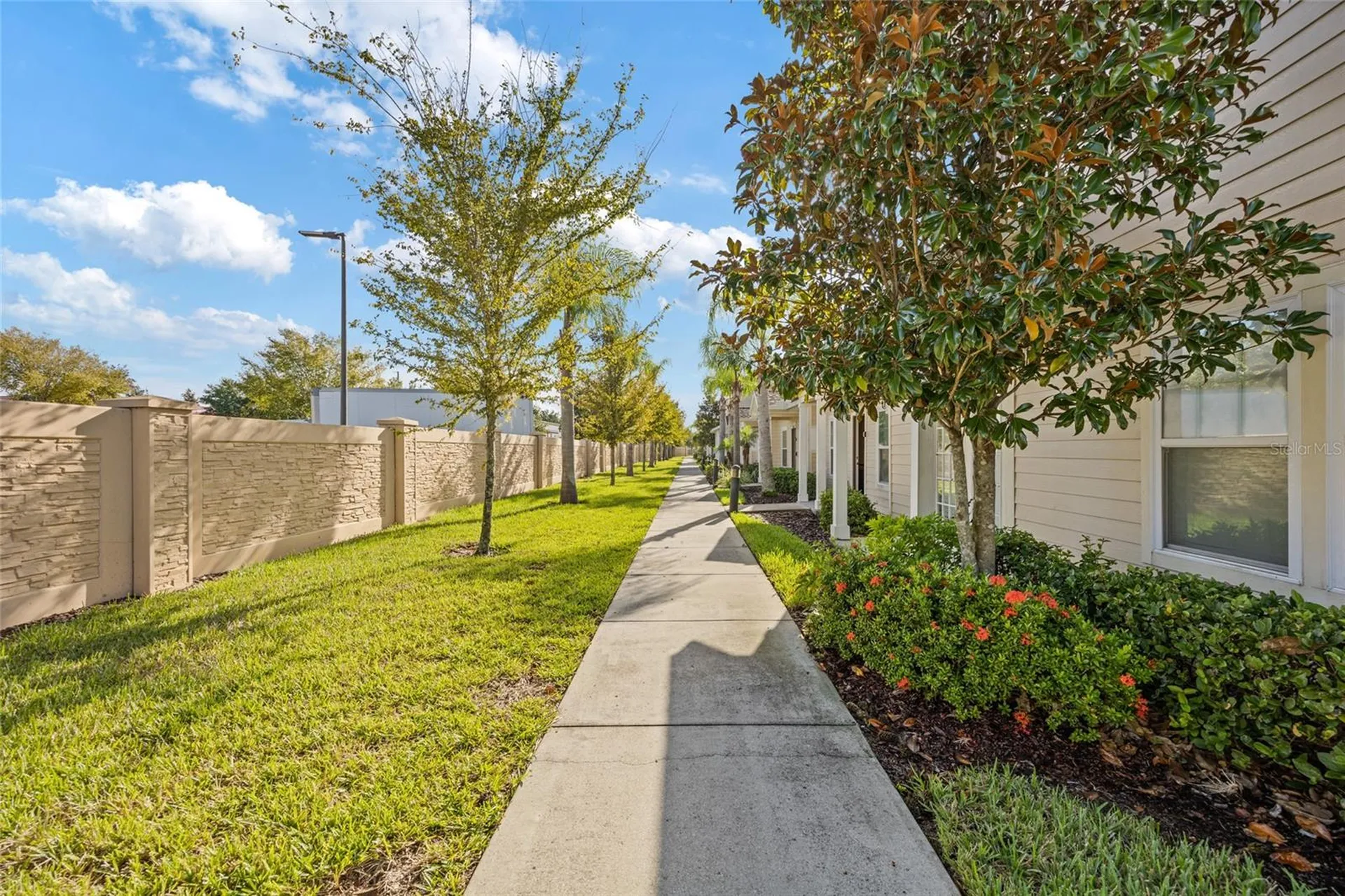 8945 Shine Drive Kissimmee FL 34747